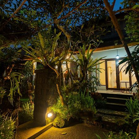 Desak Putu Putra Hidden Hotel Ubud  Bagian luar foto