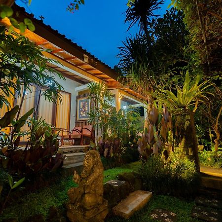 Desak Putu Putra Hidden Hotel Ubud  Bagian luar foto