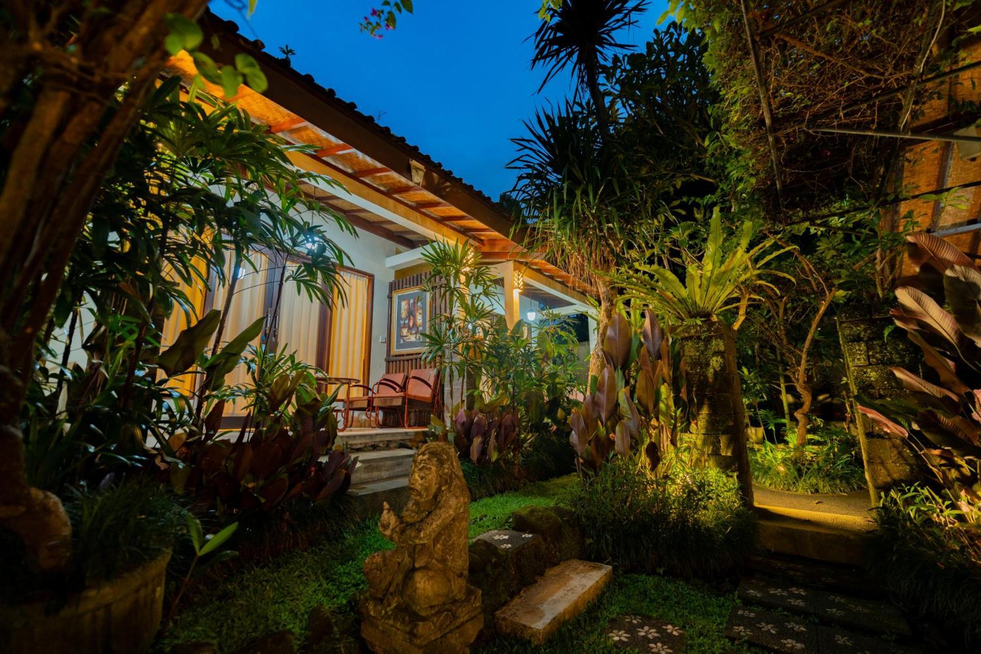 Desak Putu Putra Hidden Hotel Ubud  Bagian luar foto