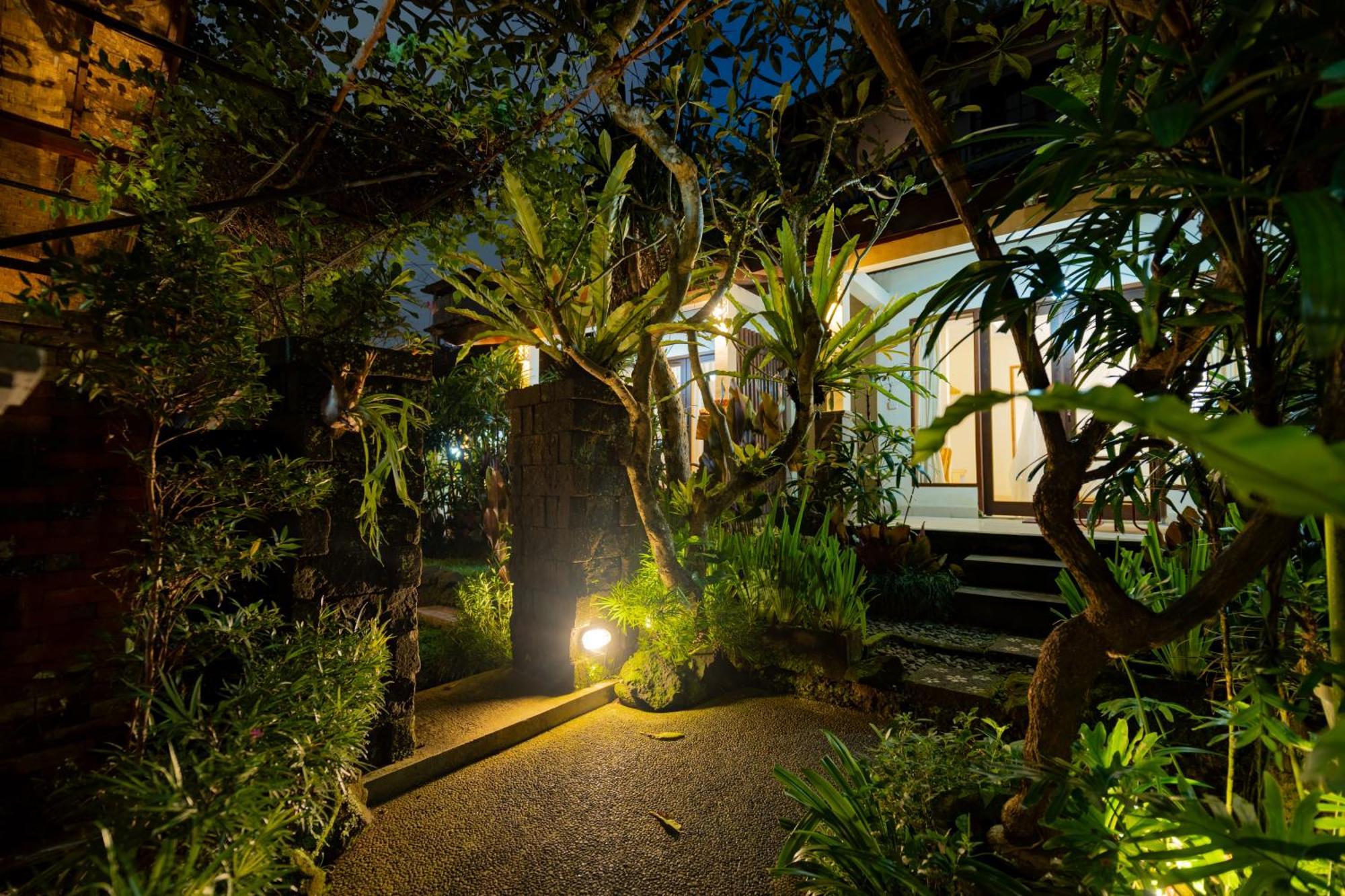 Desak Putu Putra Hidden Hotel Ubud  Bagian luar foto
